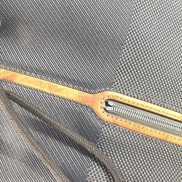 LOUIS VUITTON M93013 Monogram Geant Matero PM bag Shoulder Bag - Picture 8 of 11